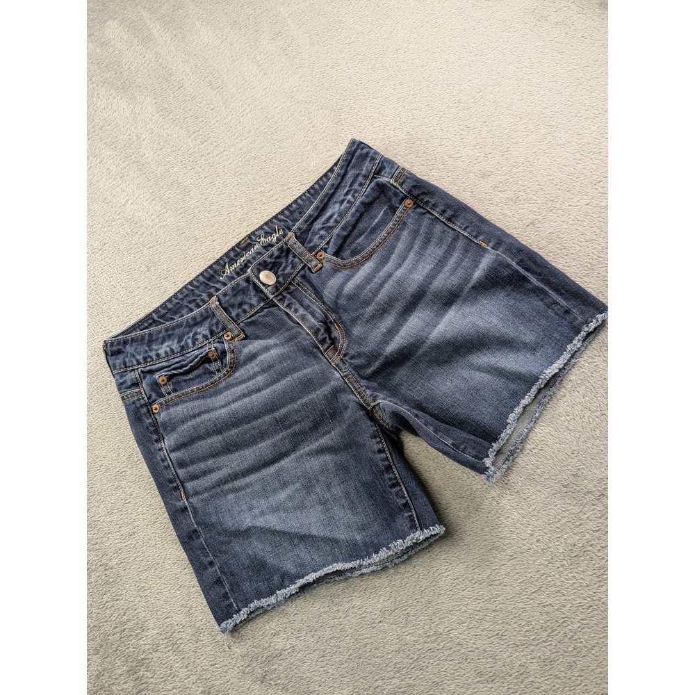 American Eagle Women 4 Dark Wash Denim Cutoff Shorts Raw Hem 100% Cotton 3450